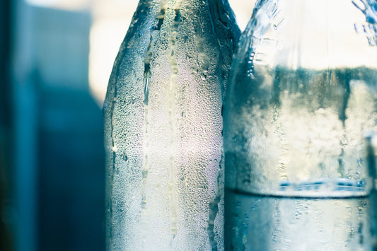 【いい事尽くし】飲み水には「弱アルカリ性」のミネラルウォータを選ぶ良い理由